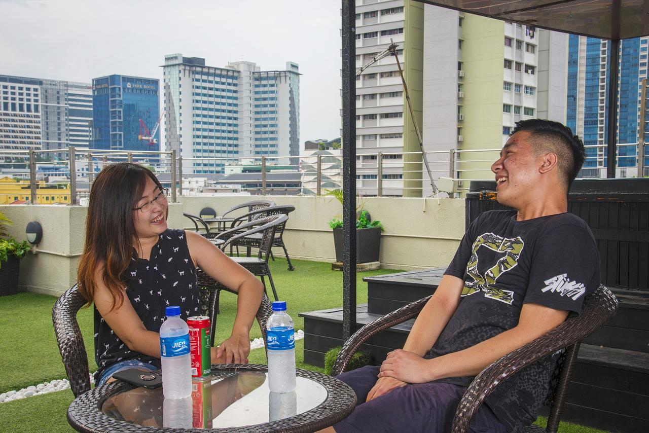 Reddoorz Hostel @ Jalan Besar سنغافورة المظهر الخارجي الصورة